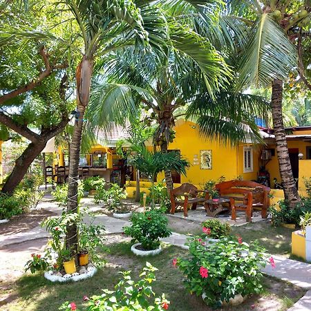 Malapascua Garden Resort Exterior photo